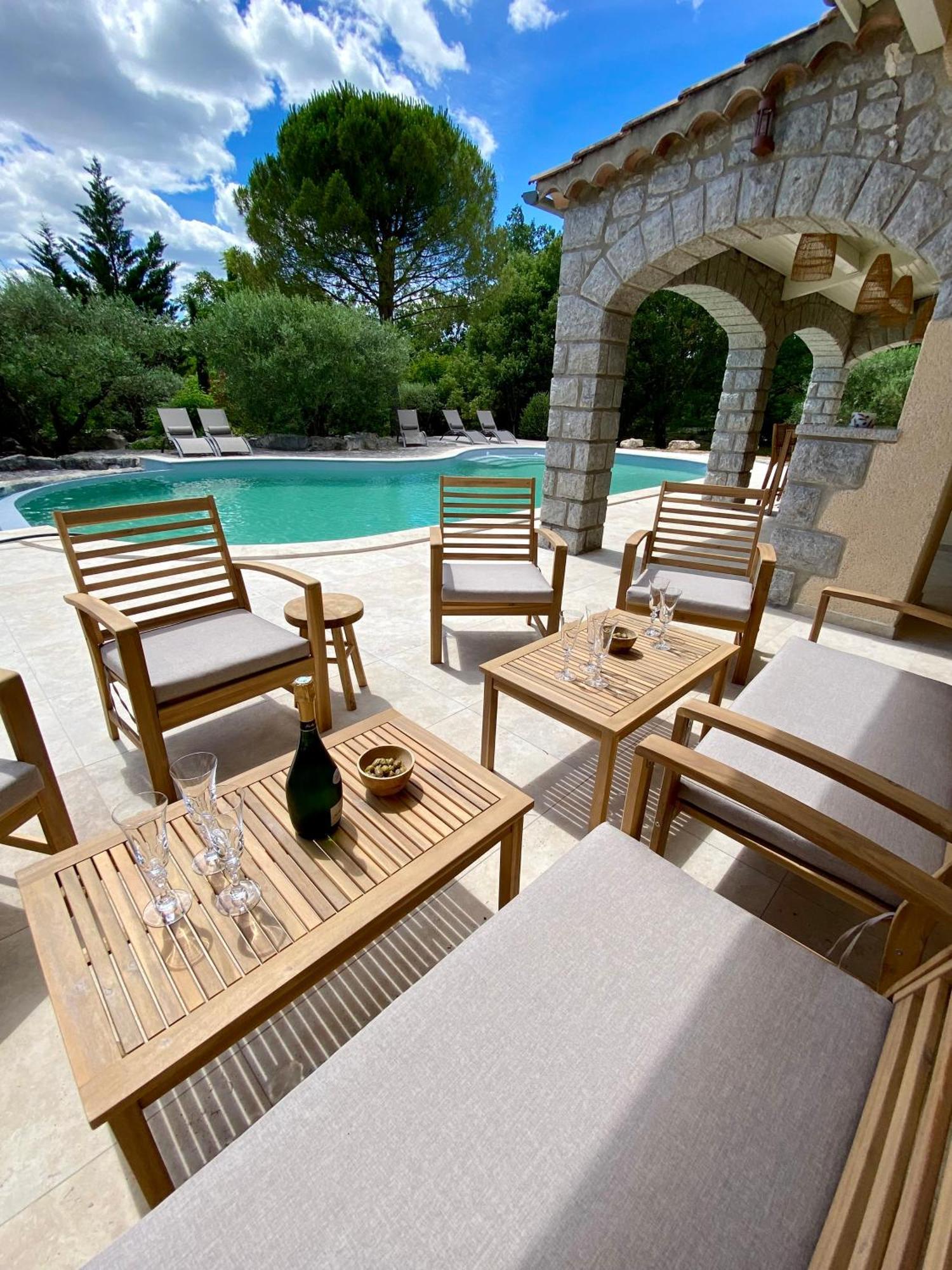 Maison Pour 12P, Piscine A Debordement Chauffee D'Avril A Octobre Inclus Ruoms Dış mekan fotoğraf