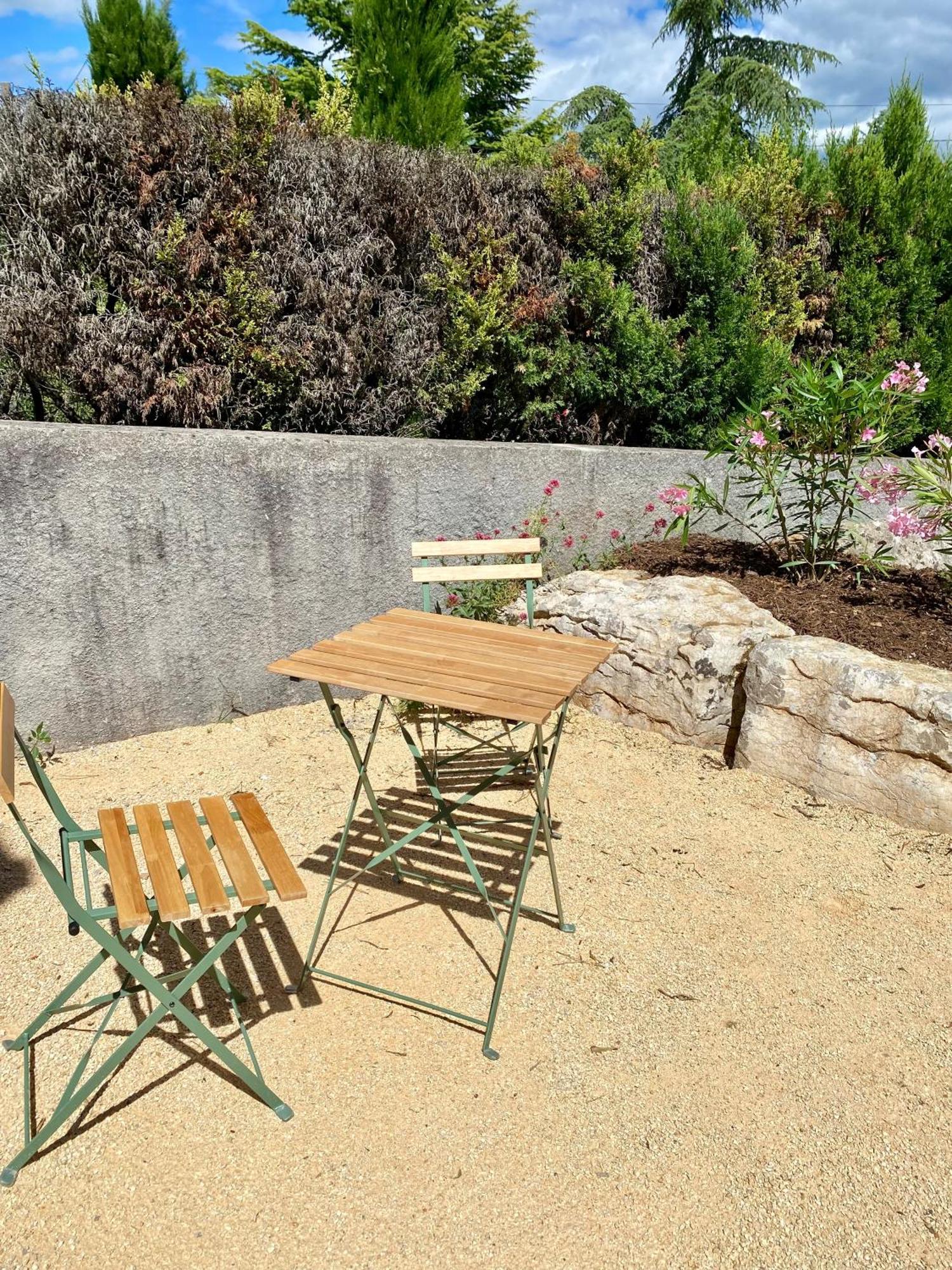 Maison Pour 12P, Piscine A Debordement Chauffee D'Avril A Octobre Inclus Ruoms Dış mekan fotoğraf