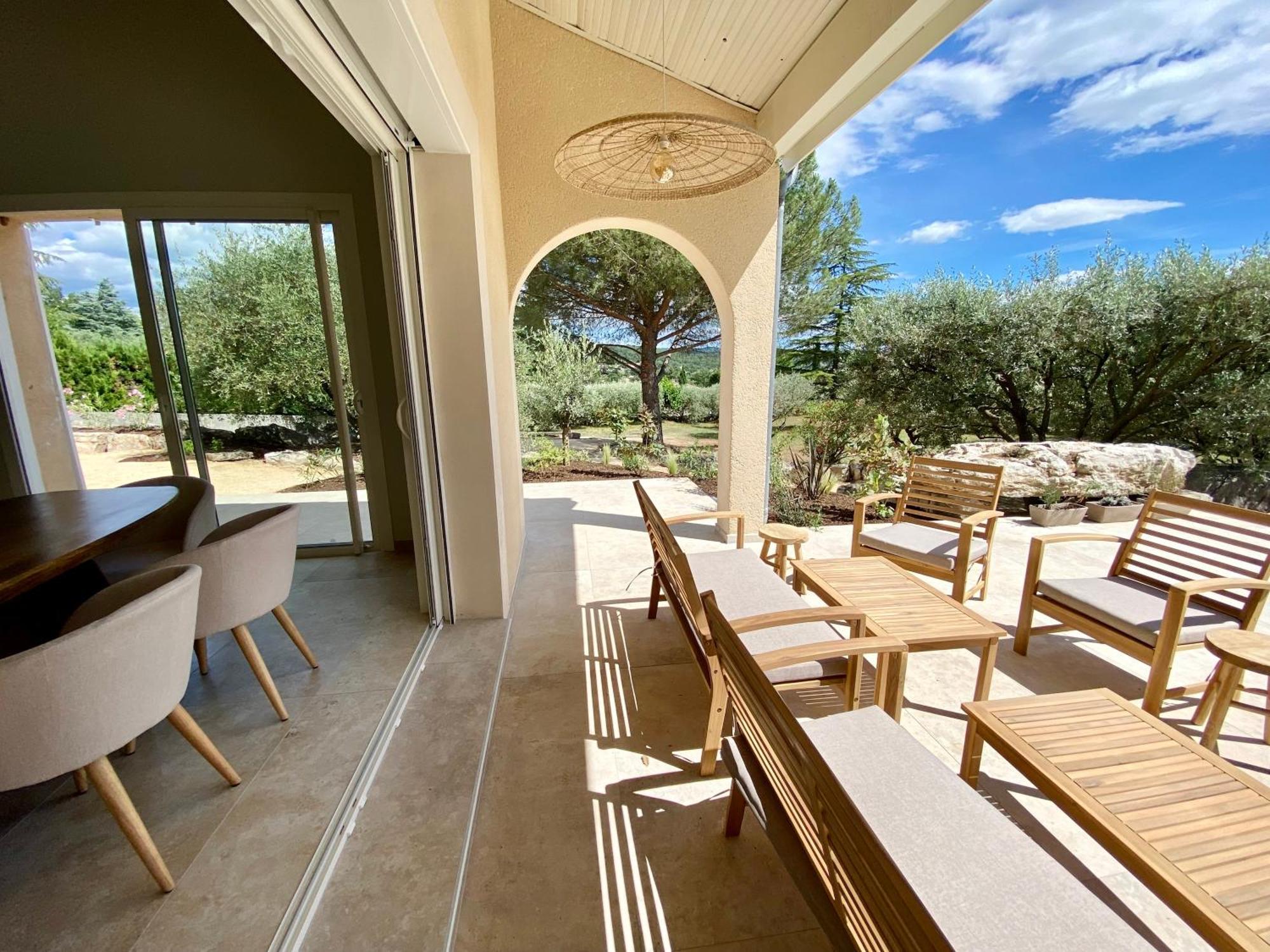 Maison Pour 12P, Piscine A Debordement Chauffee D'Avril A Octobre Inclus Ruoms Dış mekan fotoğraf