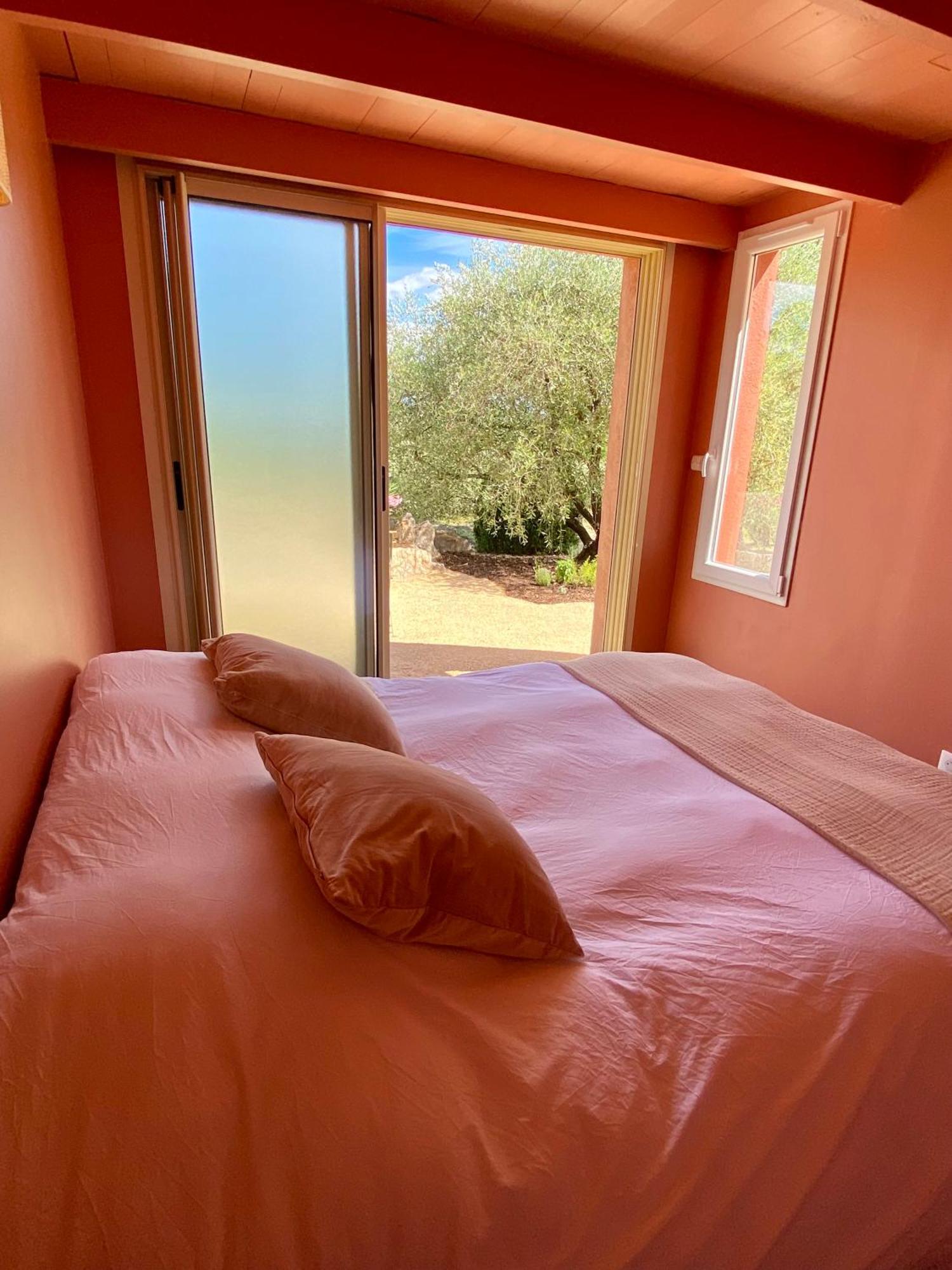 Maison Pour 12P, Piscine A Debordement Chauffee D'Avril A Octobre Inclus Ruoms Dış mekan fotoğraf