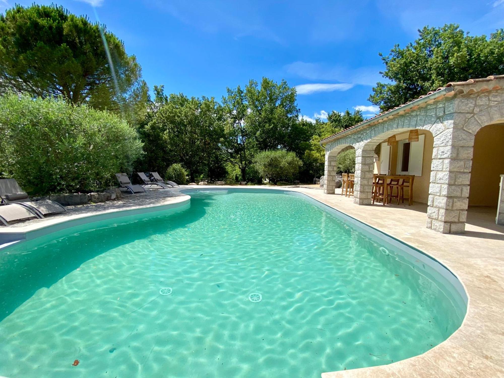 Maison Pour 12P, Piscine A Debordement Chauffee D'Avril A Octobre Inclus Ruoms Dış mekan fotoğraf